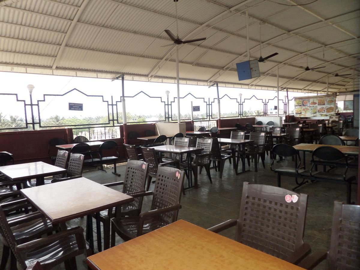 Hotel Sadanand Sangli Экстерьер фото